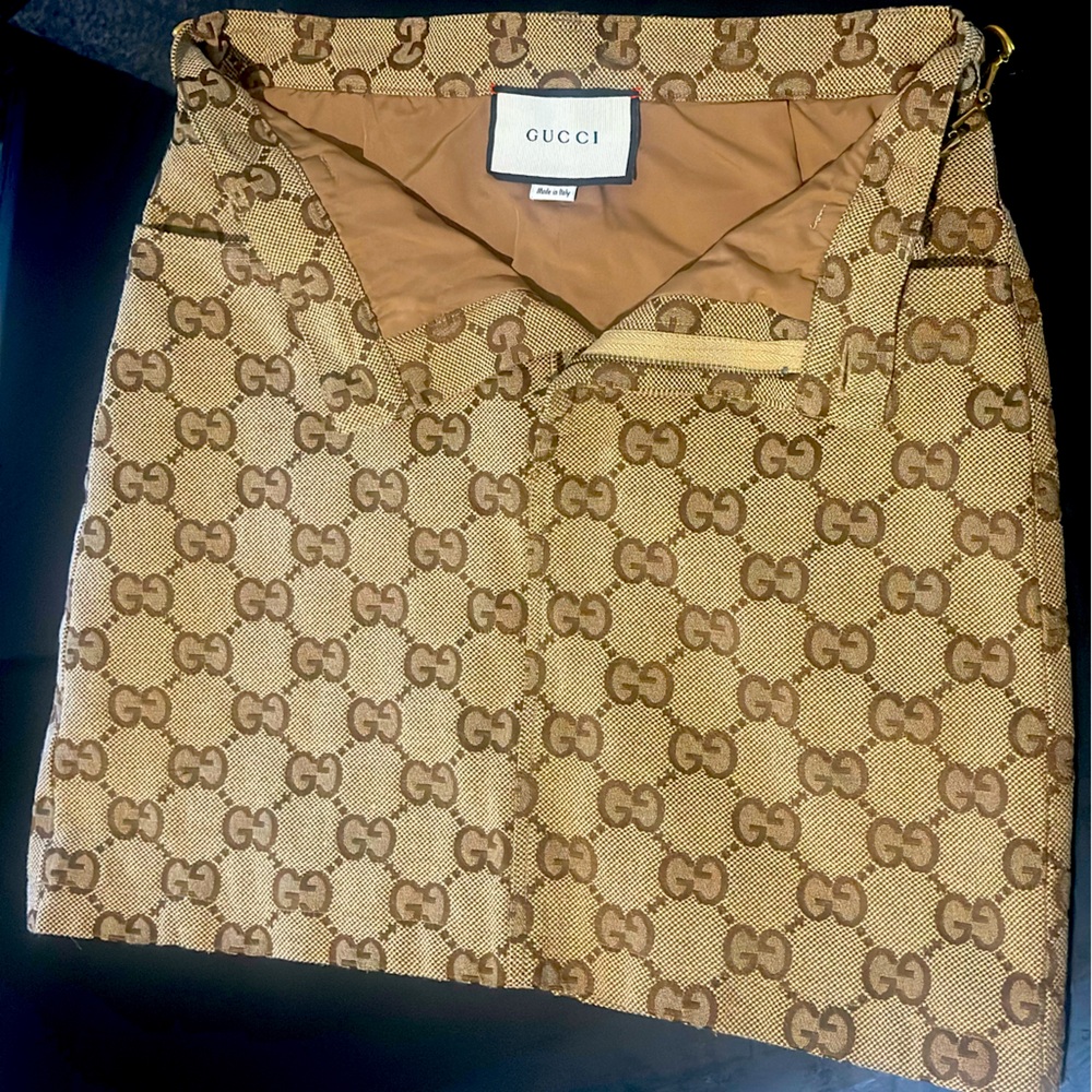 Gucci Brown Pencil Mini Skirt for Casual Wear